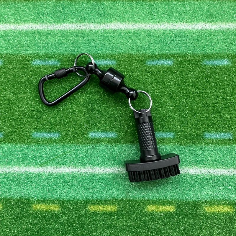Golf Equipment To Improve Your Game - ミニゴルフ用ドライクリーニングブラシ、取り外し可能なマグネット付き、頑丈なナイロン毛、プロ仕様のゴルフクラブクリーニングツール